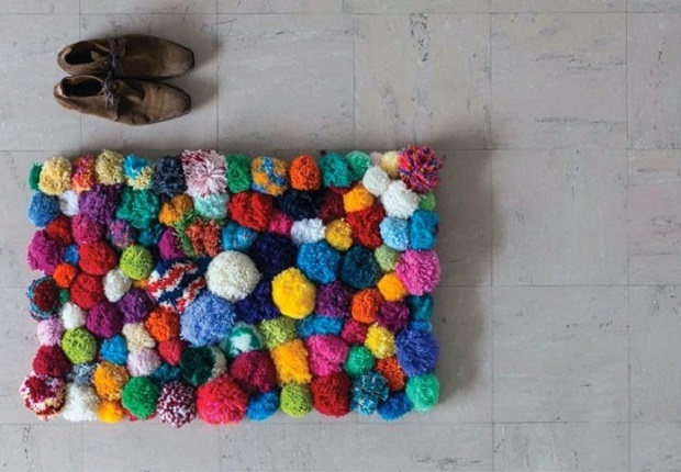 На фото – коврик, сделанный своими руками